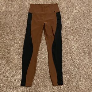 Nike leggings